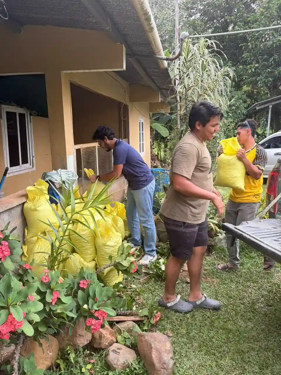 Donaciones Dr. Edison Cerro Agudo (2)